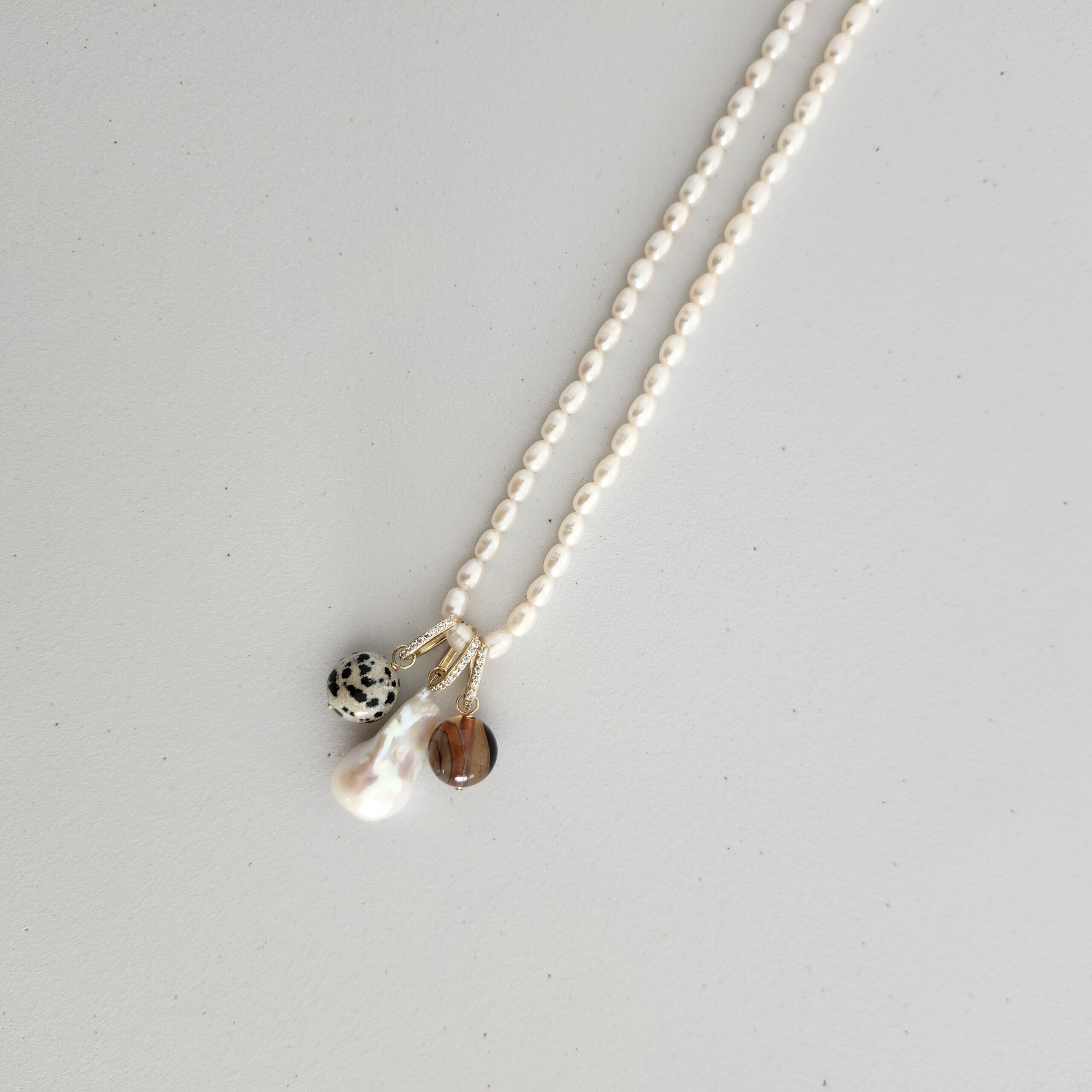Rosa Necklace with baroque pearl charm by My Gems