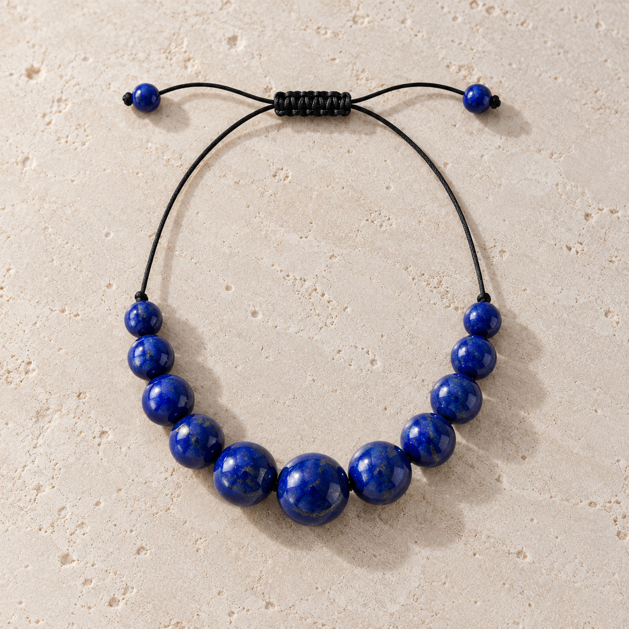 SINYA zebra acrylic necklace with graduated black and white beads